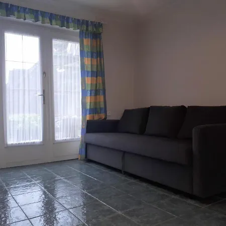 Locher Apartman 2 Buekfuerdo * Bük