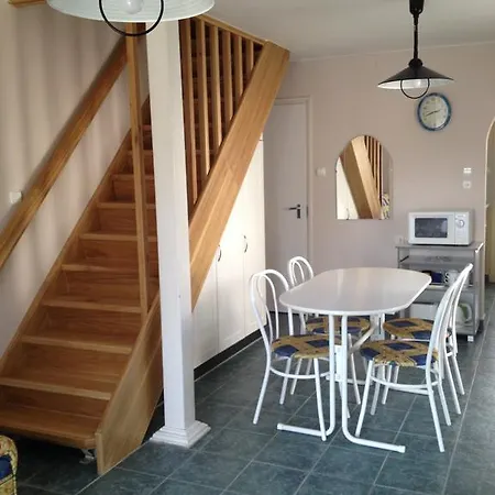 Locher Apartman 2 Buekfuerdo